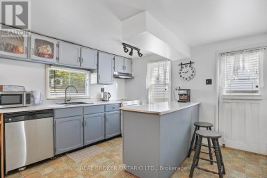79 & 85 BRIDGE STREET Addington Highlands (Addington Highlands) Ontario photo 12