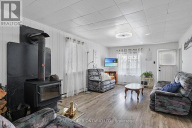 79 & 85 BRIDGE STREET Addington Highlands (Addington Highlands) Ontario photo 15