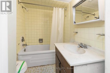 3 PINDAR CRESCENT Toronto (Pleasant View) Ontario photo 15