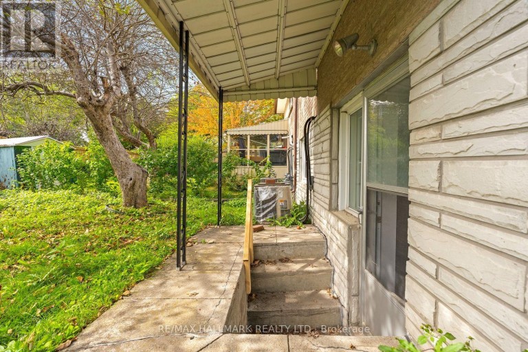 3 PINDAR CRESCENT, Toronto (Pleasant View), Ontario, M2J3L3