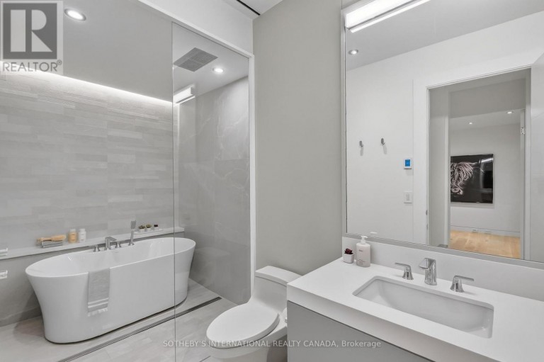 50 TEDDINGTON PARK AVENUE, Toronto (Lawrence Park North), Ontario, M4N2C6