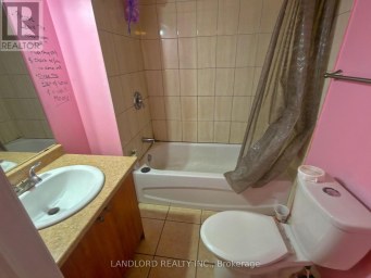 12 CRICKET MEWS Toronto (Rouge) Ontario photo 23