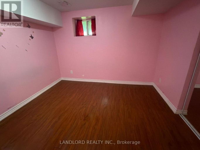 12 CRICKET MEWS, Toronto (Rouge), Ontario, M1X2E3