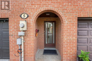 5 BRIAR PATH Brampton (Avondale) Ontario photo 1