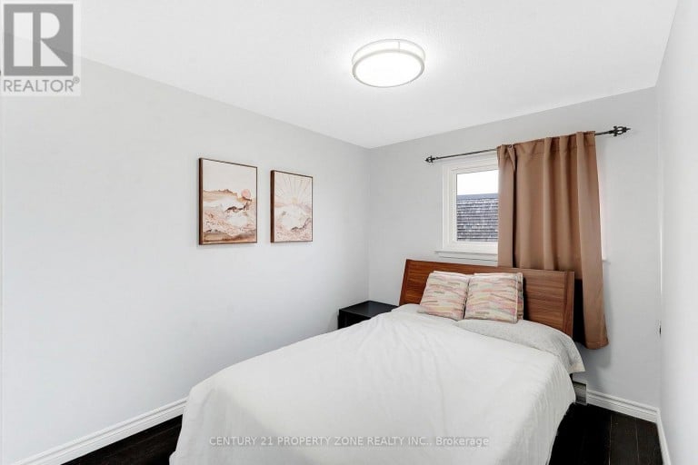 5 BRIAR PATH, Brampton (Avondale), Ontario, L6T2A2