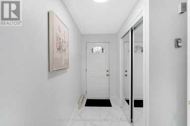 5 BRIAR PATH Brampton (Avondale) Ontario photo 2
