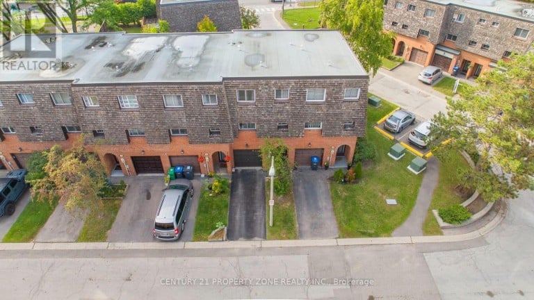 5 BRIAR PATH, Brampton (Avondale), Ontario, L6T2A2