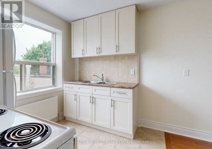 6 - 3511 LAKE SHORE BOULEVARD W, Toronto (Long Branch), Ontario, M8W1N5