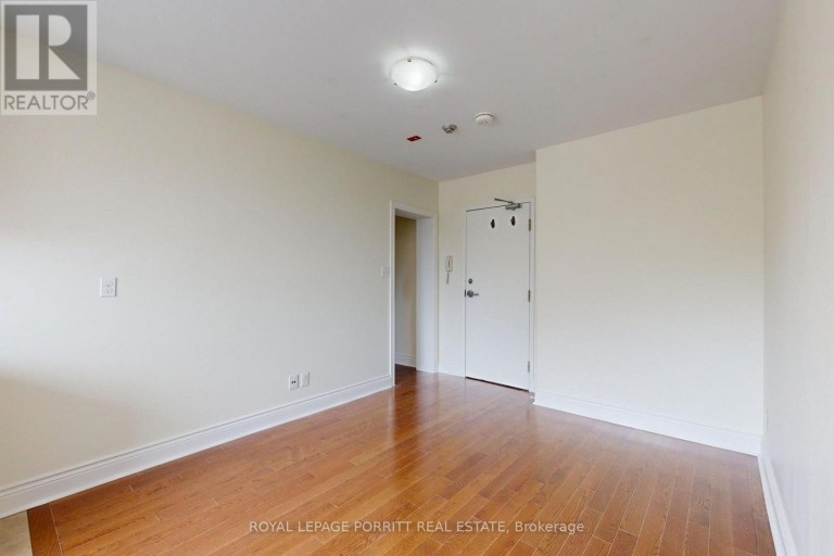 6 - 3511 LAKE SHORE BOULEVARD W, Toronto (Long Branch), Ontario, M8W1N5