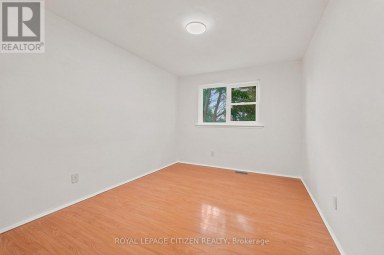 53 GRAMPIAN CRESCENT Toronto (Humber Summit) Ontario photo 18