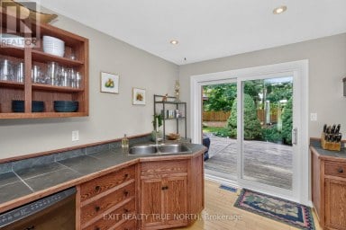 14 ROSEWOOD AVENUE Springwater (Midhurst) Ontario photo 11