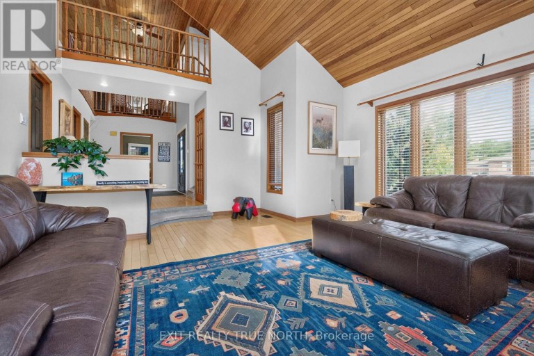 14 ROSEWOOD AVENUE, Springwater (Midhurst), Ontario, L9X0P5