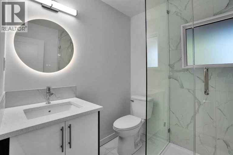 7520 7 Street SW, Calgary, Alberta, T2V1G2