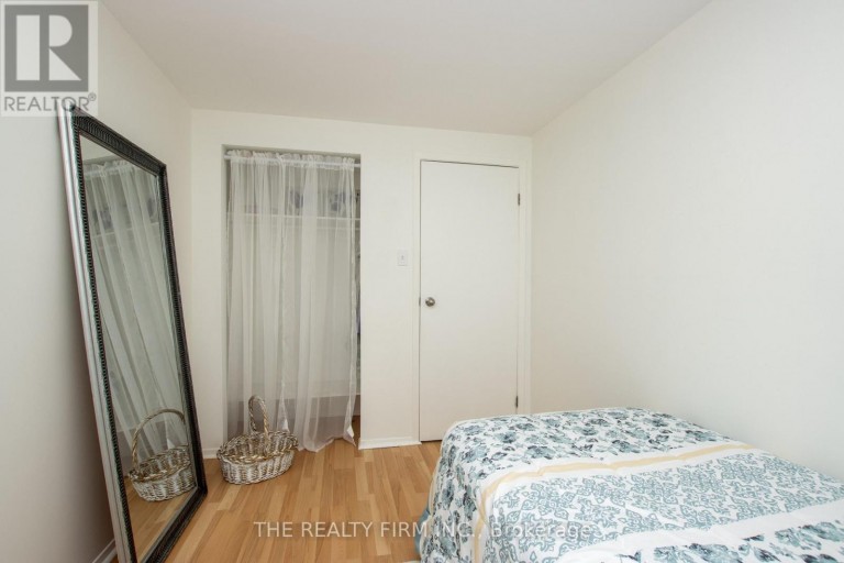 32 - 110 DEVERON CRESCENT, London South (South T), Ontario, N5Z4W7