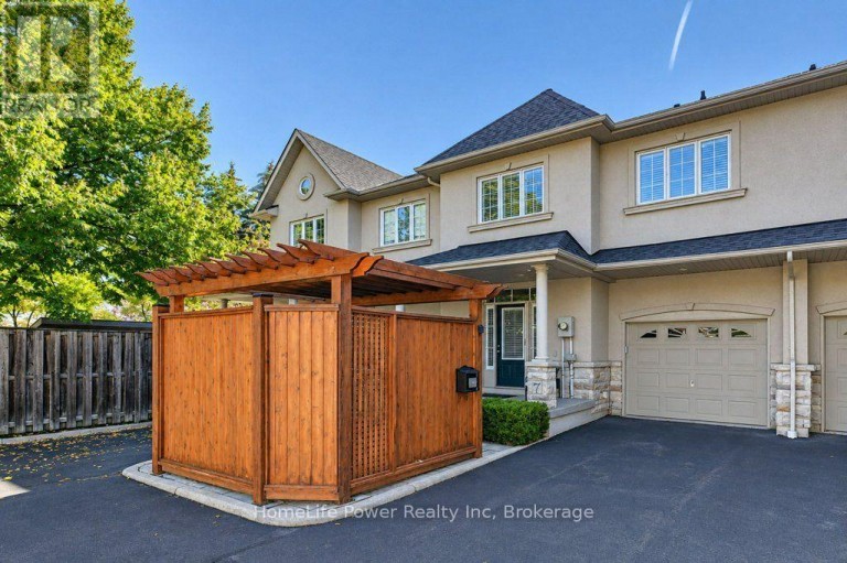 7 - 455 CLARIDGE ROAD, Burlington (Roseland), Ontario, L7N2S1