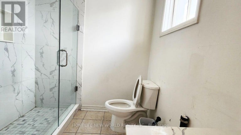 2 ARKONA DRIVE, Toronto (Tam O'Shanter-Sullivan), Ontario, M1T1X3