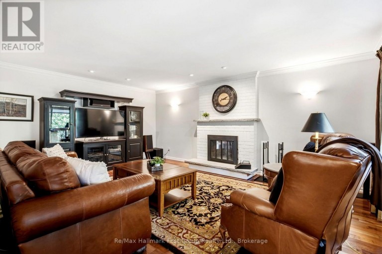 41 BANCROFT CRESCENT, Whitby (Williamsburg), Ontario, L1R2J4