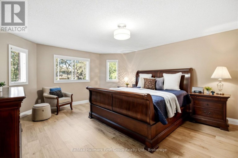 41 BANCROFT CRESCENT, Whitby (Williamsburg), Ontario, L1R2J4