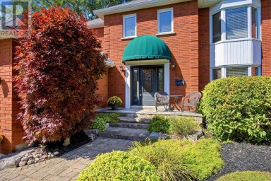 41 BANCROFT CRESCENT Whitby (Williamsburg) Ontario photo 6