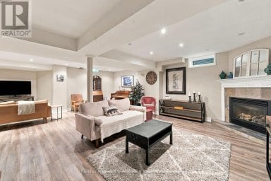 703 CARLISLE STREET Cobourg Ontario photo 37