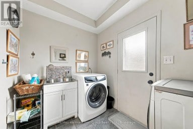 703 CARLISLE STREET Cobourg Ontario photo 41