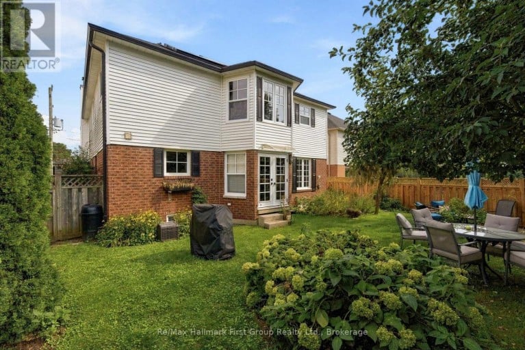 703 CARLISLE STREET, Cobourg, Ontario, K9A5E4