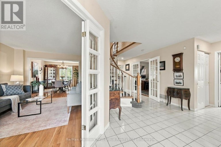 703 CARLISLE STREET, Cobourg, Ontario, K9A5E4