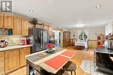 578 OLD APSLEY ROAD North Kawartha Ontario photo 11