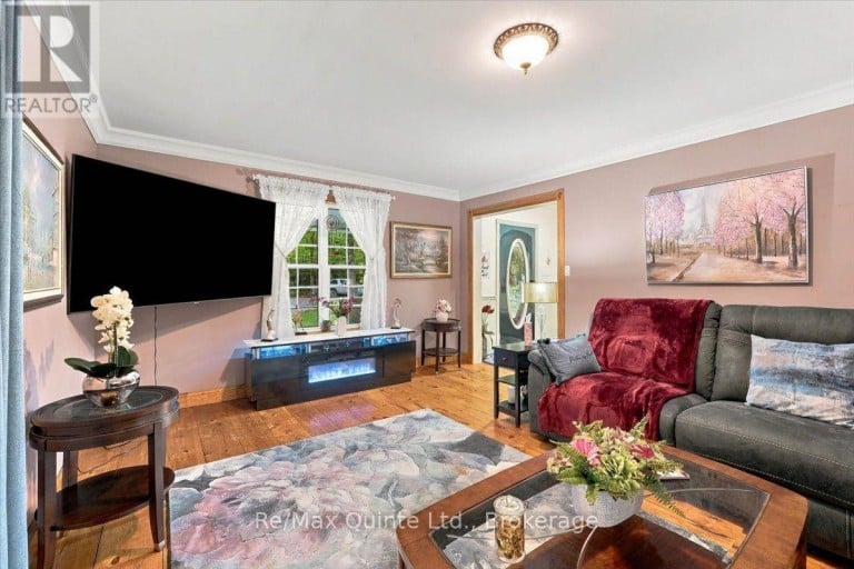 578 OLD APSLEY ROAD, North Kawartha, Ontario, K0L1A0