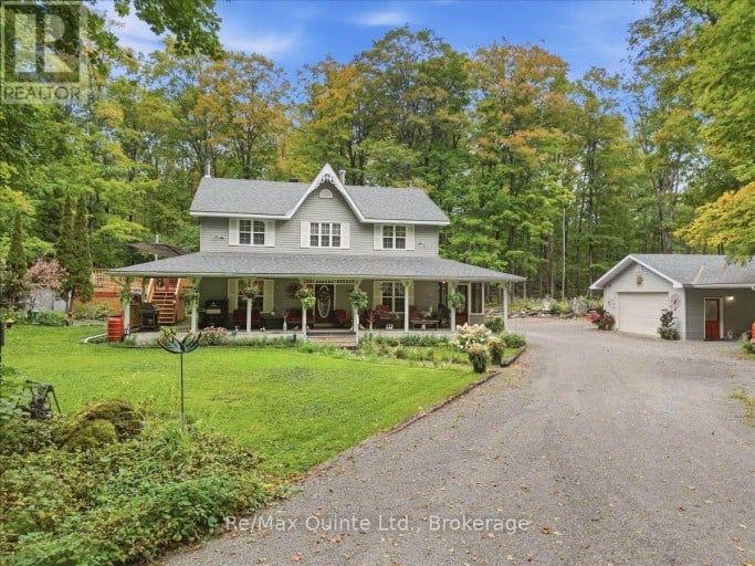 578 OLD APSLEY ROAD, North Kawartha, Ontario, K0L1A0