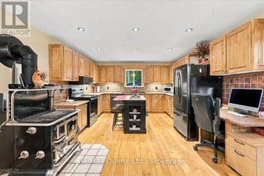 578 OLD APSLEY ROAD North Kawartha Ontario photo 9