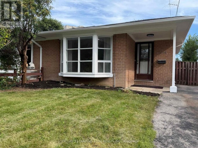 219 LYNEDOCK CRESCENT, Toronto (Parkwoods-Donalda), Ontario, M3A2B5