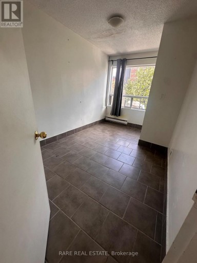 5 - 120 SPENCER AVENUE, Toronto (South Parkdale), Ontario, M6K2J6