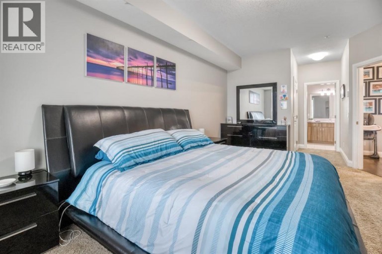 2203, 15 Sunset Square, Cochrane, Alberta, T4C0E7