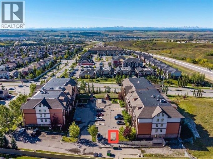2203, 15 Sunset Square, Cochrane, Alberta, T4C0E7