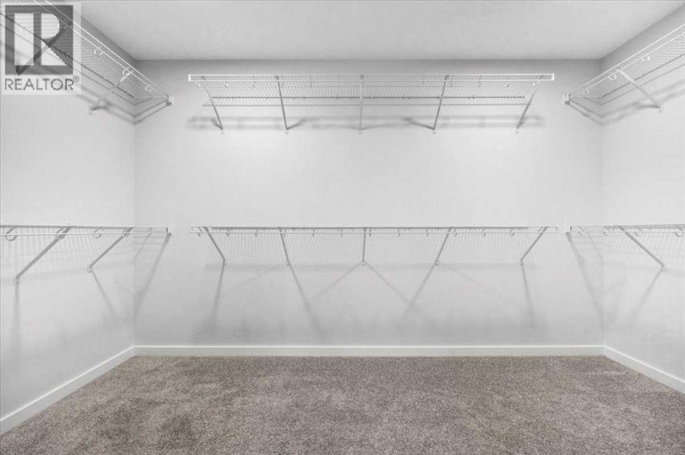 75 Versant Rise SW, Calgary, Alberta, T2Y0Z1