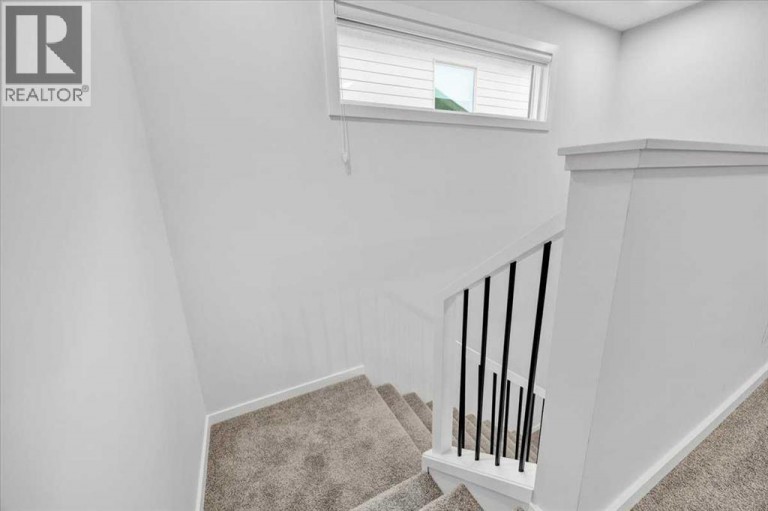 75 Versant Rise SW, Calgary, Alberta, T2Y0Z1