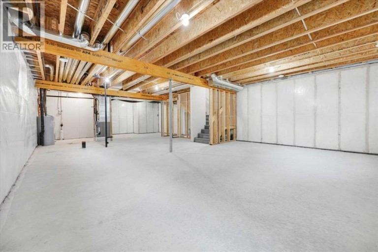 75 Versant Rise SW, Calgary, Alberta, T2Y0Z1
