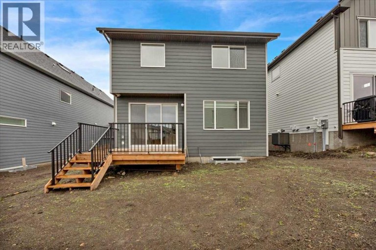 75 Versant Rise SW, Calgary, Alberta, T2Y0Z1