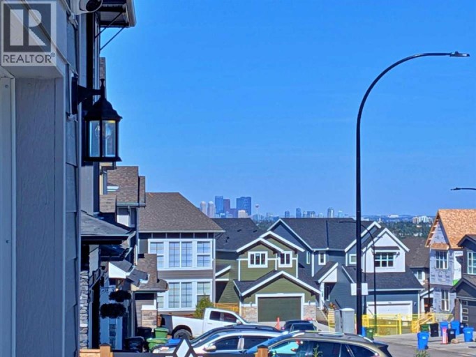 75 Versant Rise SW, Calgary, Alberta, T2Y0Z1