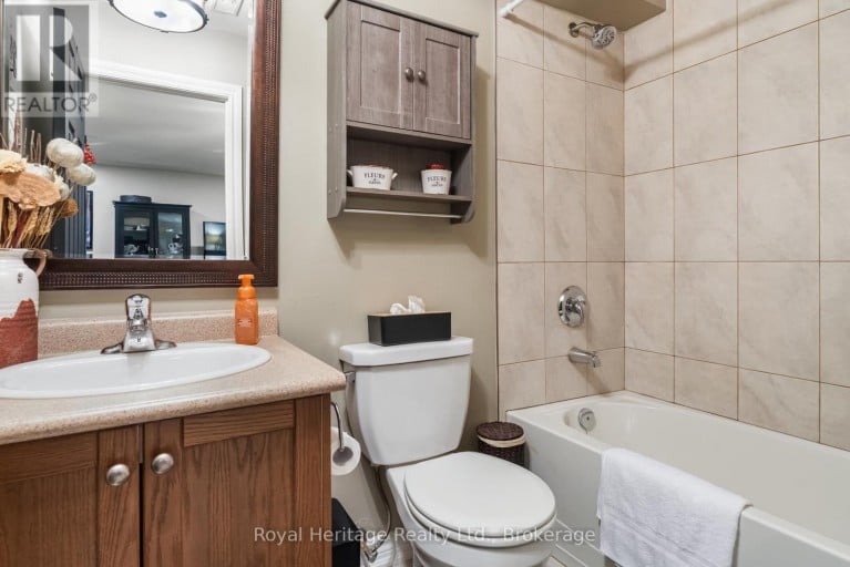 14 TABB AVENUE, Clarington (Courtice), Ontario, L1E0B2
