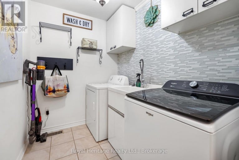 14 TABB AVENUE, Clarington (Courtice), Ontario, L1E0B2
