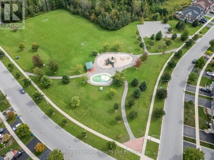 14 TABB AVENUE, Clarington (Courtice), Ontario, L1E0B2