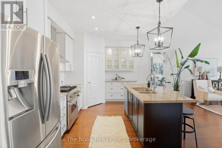 154 TED MILLER CRESCENT, Clarington (Bowmanville), Ontario, L1C0M3