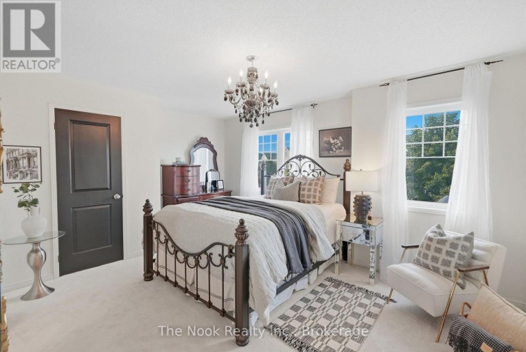 154 TED MILLER CRESCENT, Clarington (Bowmanville), Ontario, L1C0M3