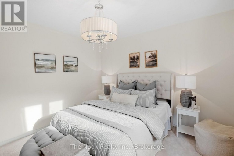 154 TED MILLER CRESCENT, Clarington (Bowmanville), Ontario, L1C0M3