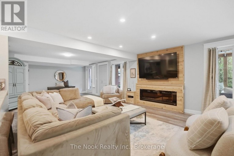 154 TED MILLER CRESCENT, Clarington (Bowmanville), Ontario, L1C0M3