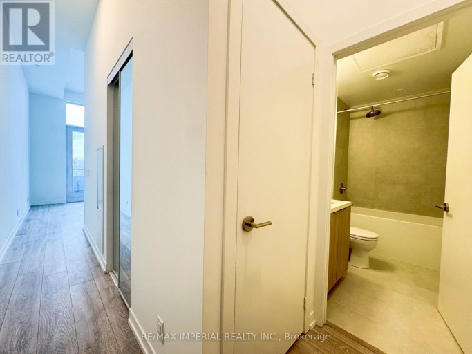 1005 - 2020 BATHURST STREET, Toronto (Humewood-Cedarvale), Ontario, M5P0A6