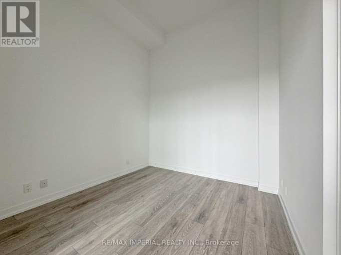 1005 - 2020 BATHURST STREET, Toronto (Humewood-Cedarvale), Ontario, M5P0A6