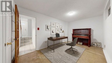 7 - 144 HENDERSON AVENUE Markham (Thornhill) Ontario photo 12